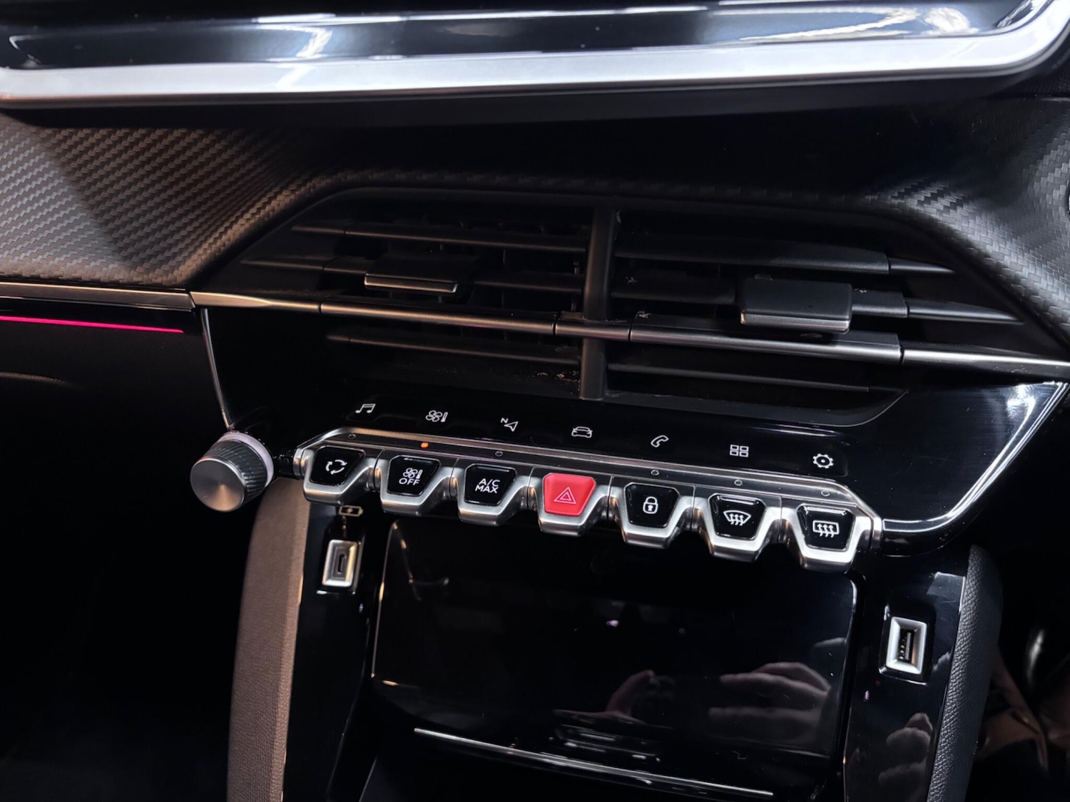 Used Peugeot 208 2023 for sale - 76832203: Photo 68