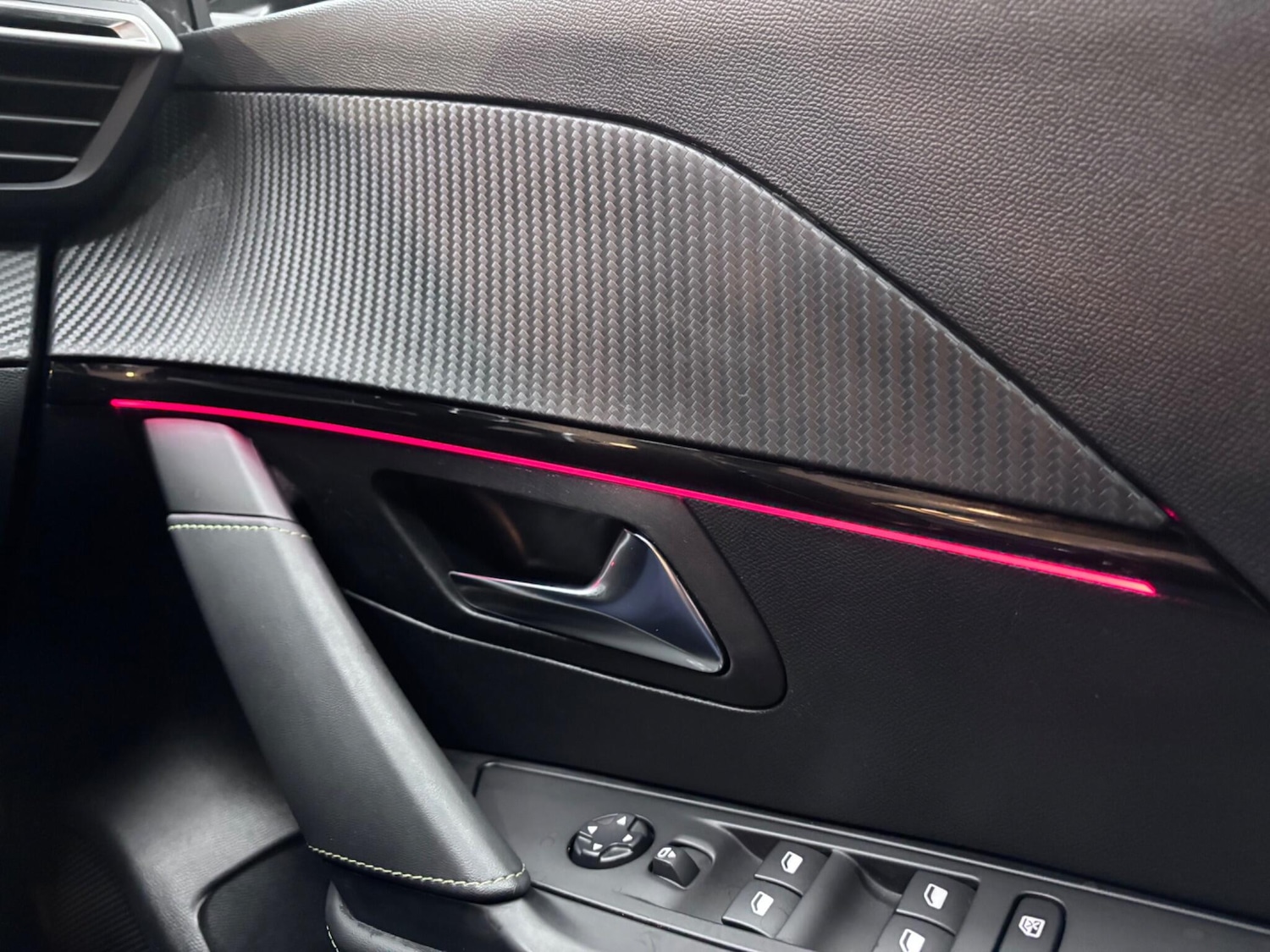 Used Peugeot 208 2023 for sale - 76832203: Photo 70