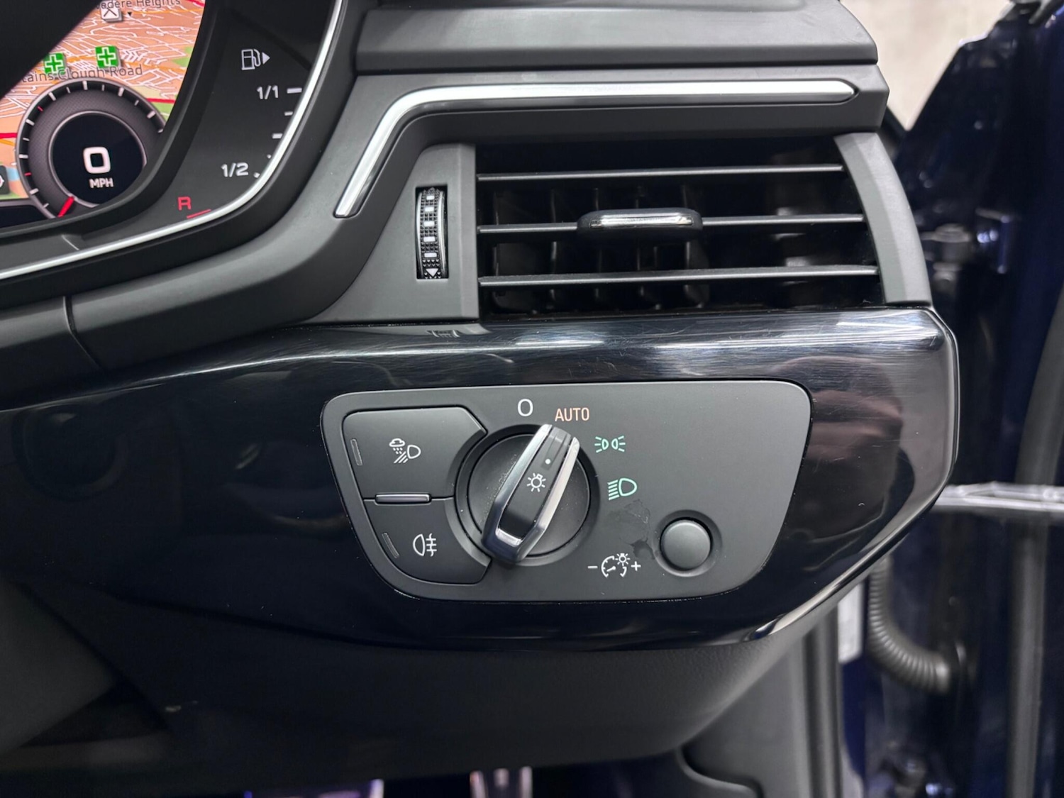 Used Audi RS4 Avant 2018 for sale - 77279443: Photo 32