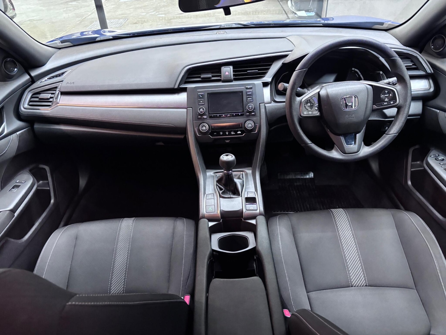 Used Honda Civic 2018 for sale - 77040588: Photo 16