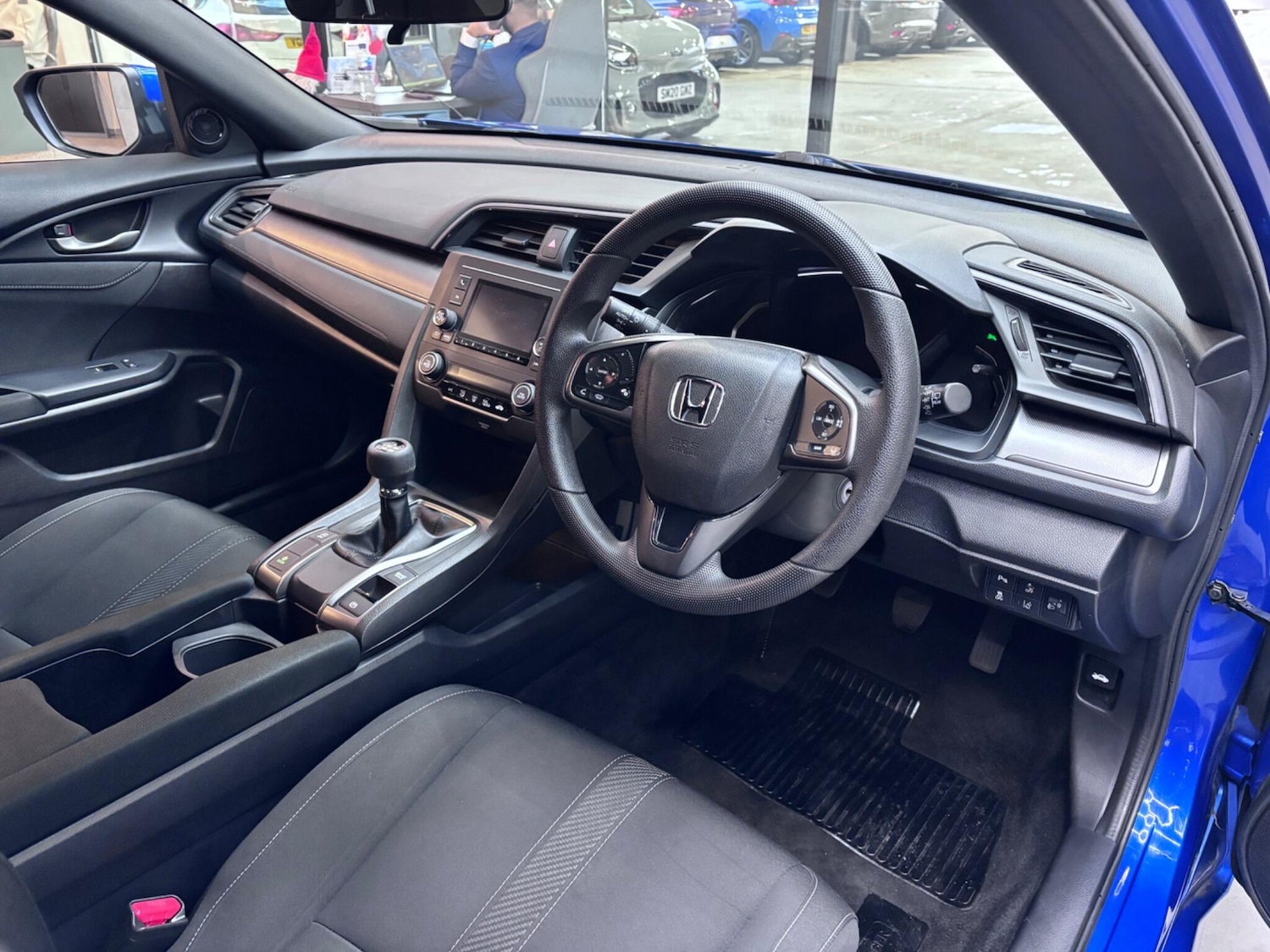 Used Honda Civic 2018 for sale - 77040588: Photo 19