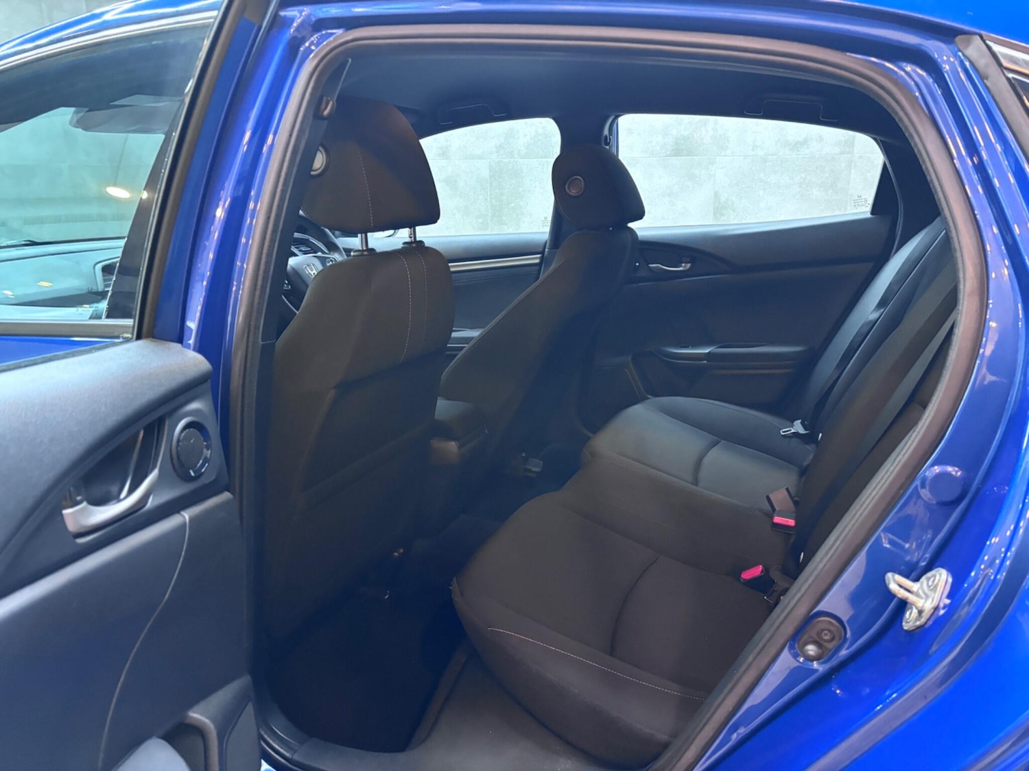 Used Honda Civic 2018 for sale - 77040588: Photo 26