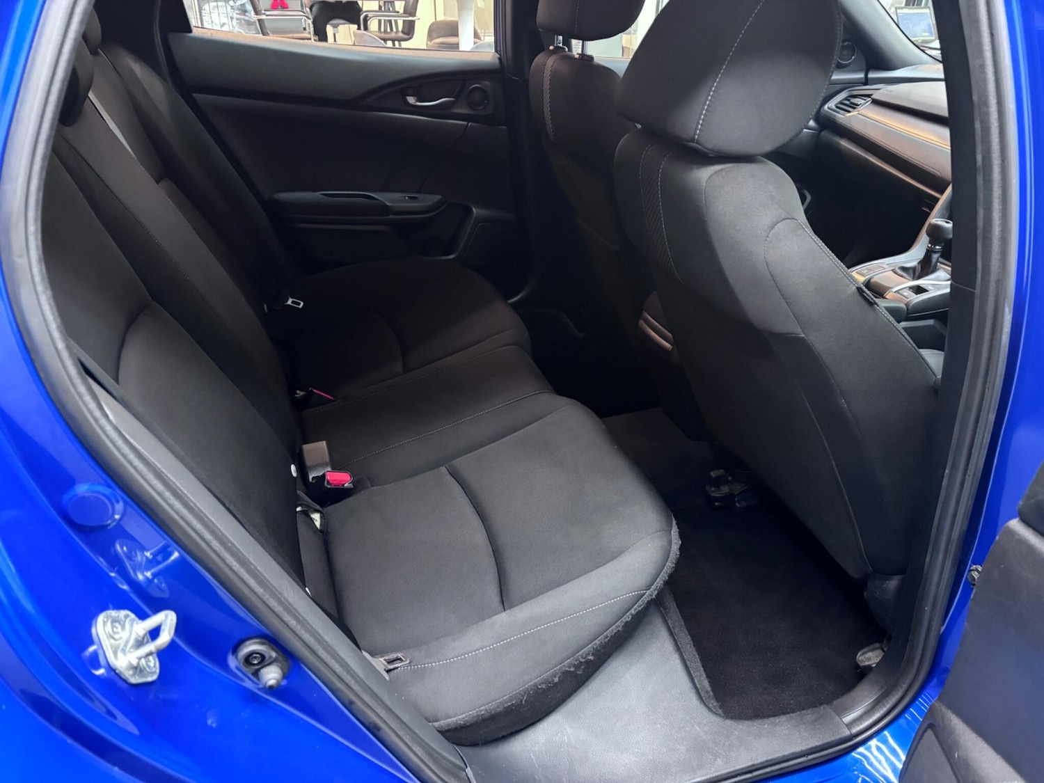 Used Honda Civic 2018 for sale - 77040588: Photo 28