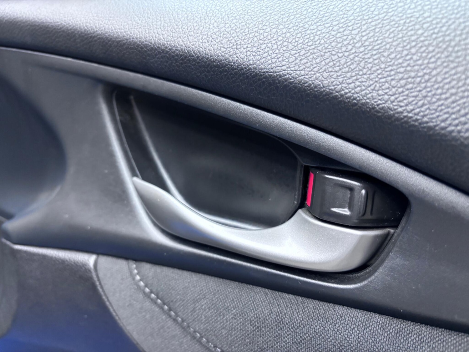 Used Honda Civic 2018 for sale - 77040588: Photo 31