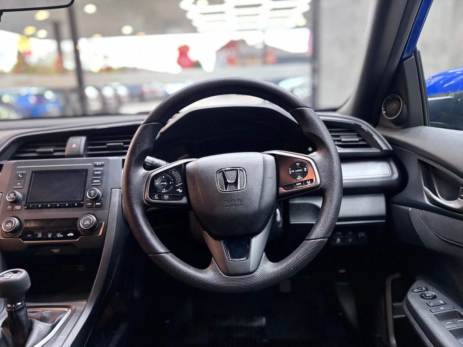 Used Honda Civic 2018 for sale - 77040588: Photo 50