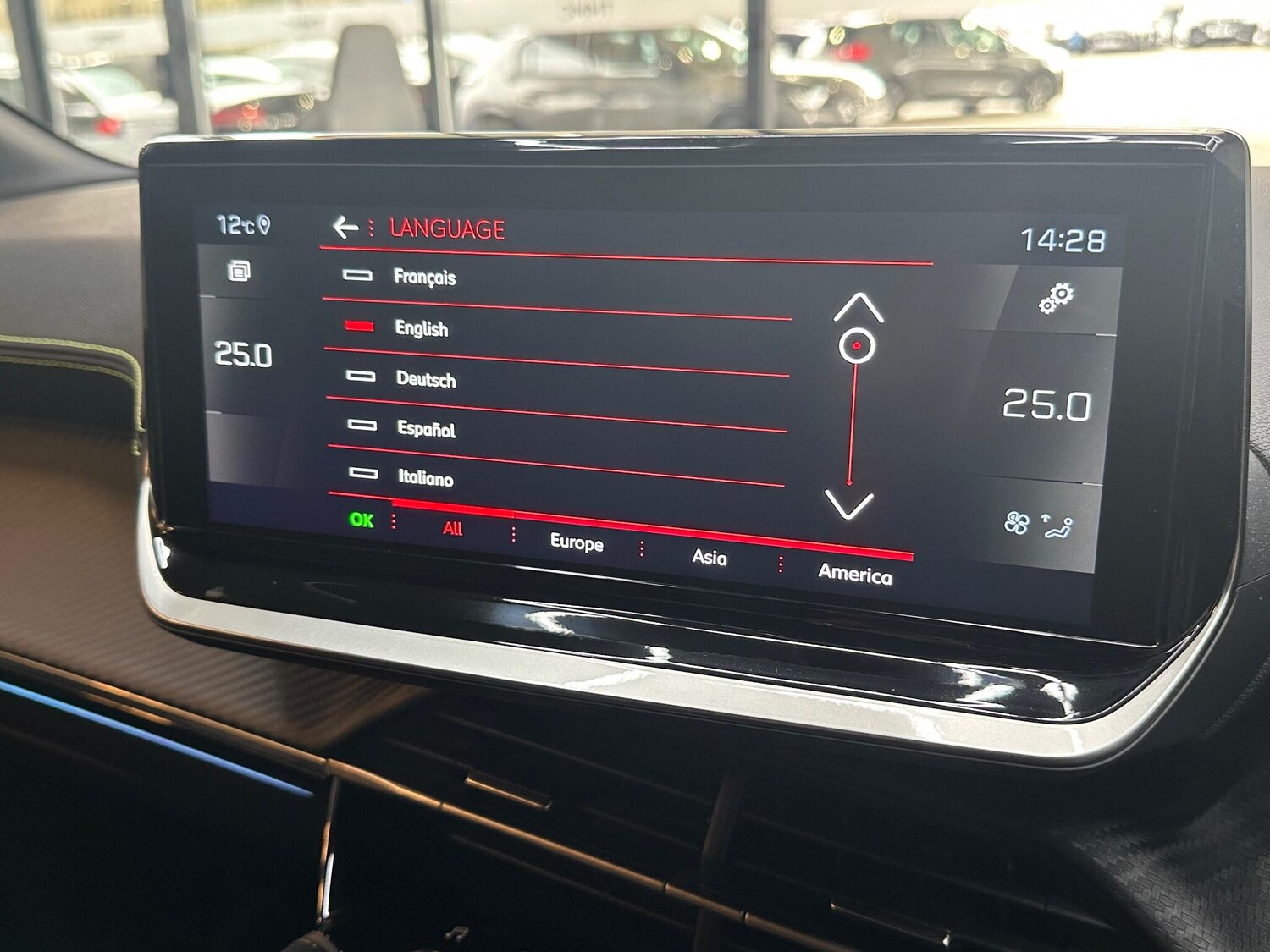 Used Peugeot 208 2023 for sale - 78019268: Photo 28