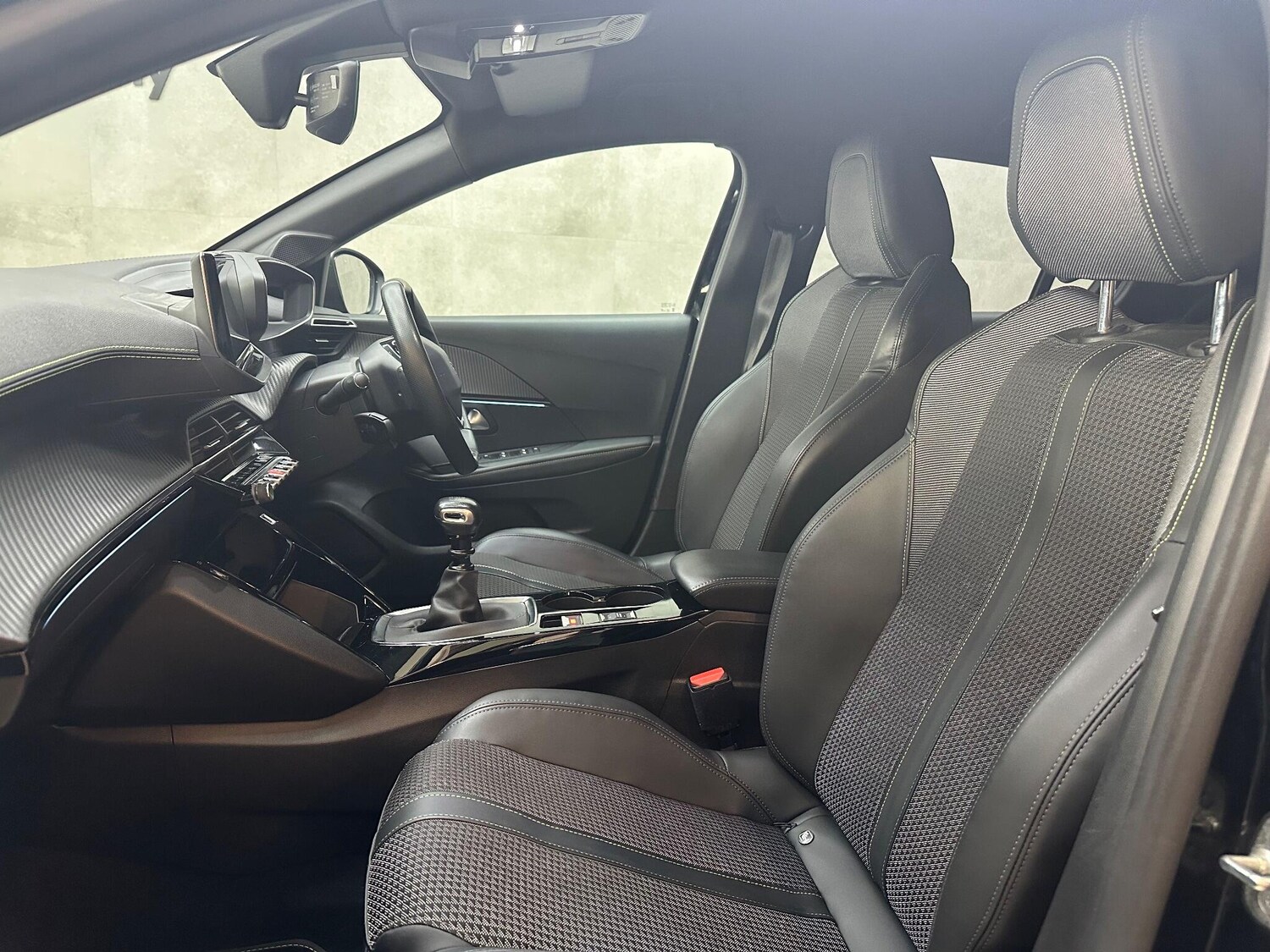 Used Peugeot 208 2023 for sale - 78019268: Photo 41