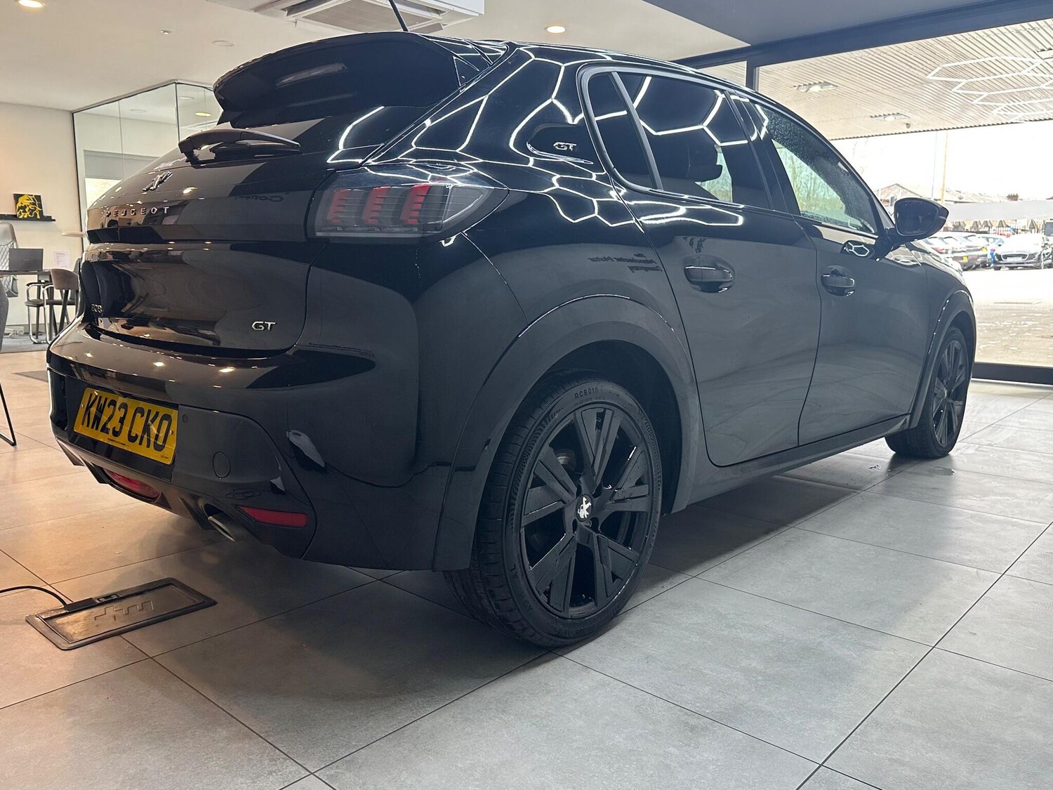 Used Peugeot 208 2023 for sale - 78019268: Photo 6