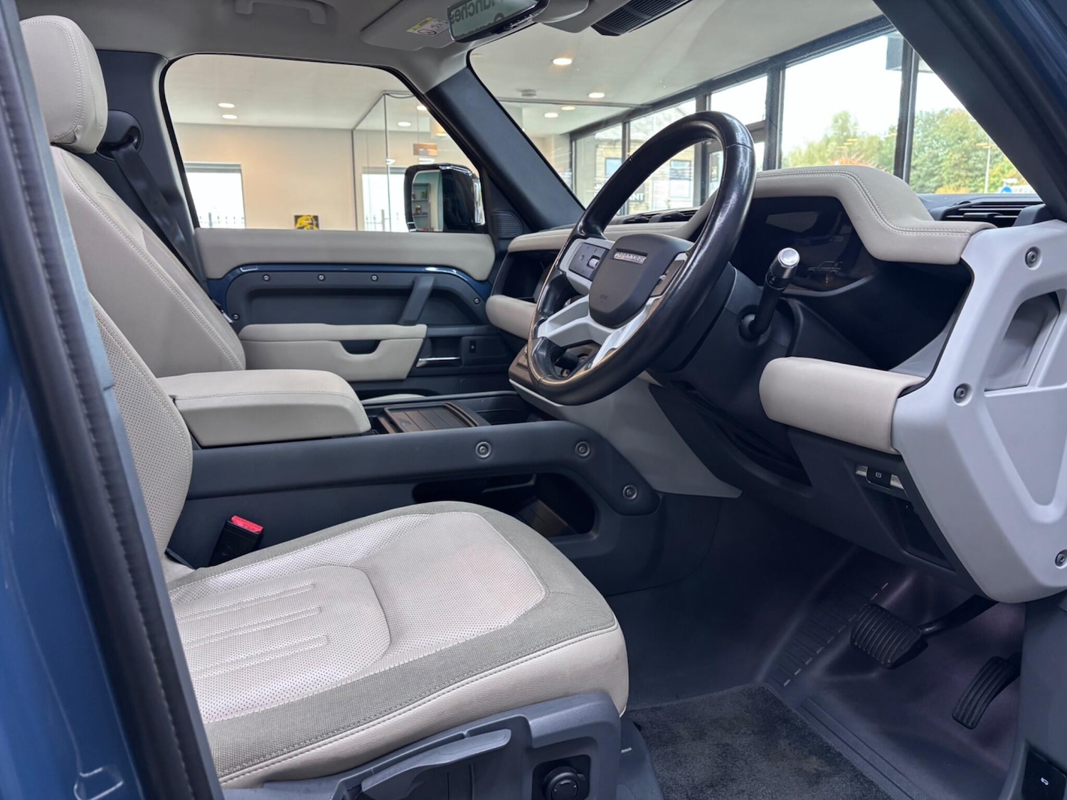 Used Land Rover Defender 110 2021 for sale - 76326571: Photo 20