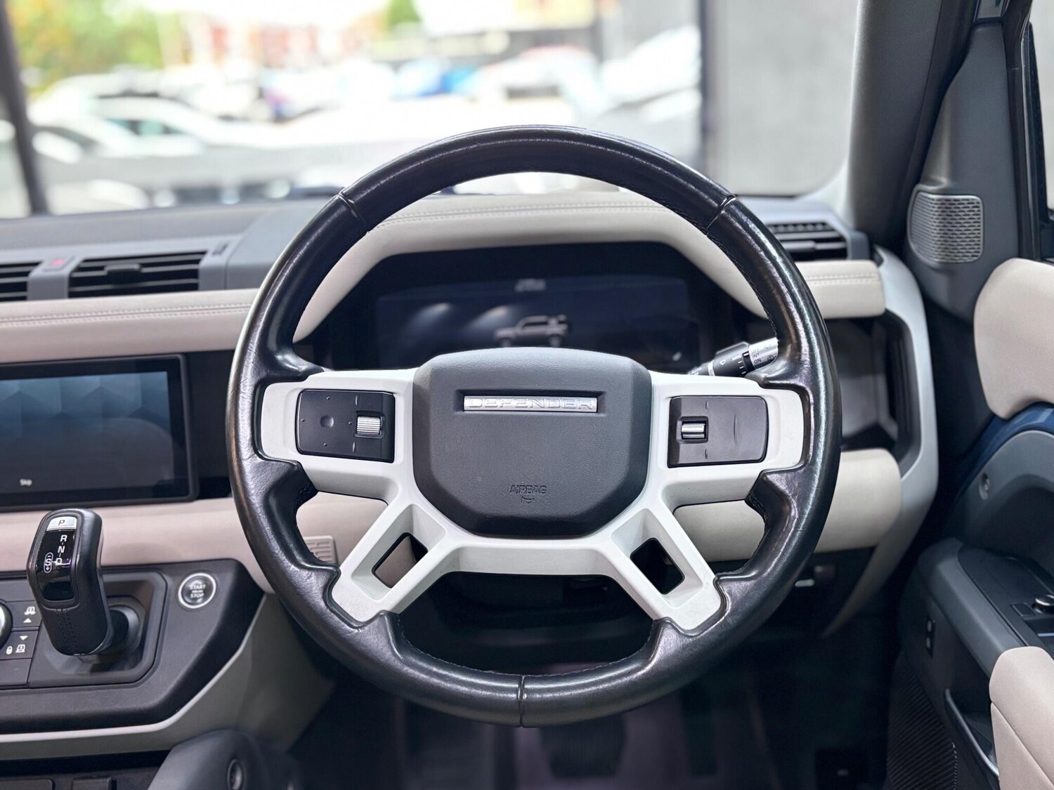 Used Land Rover Defender 110 2021 for sale - 76326571: Photo 45