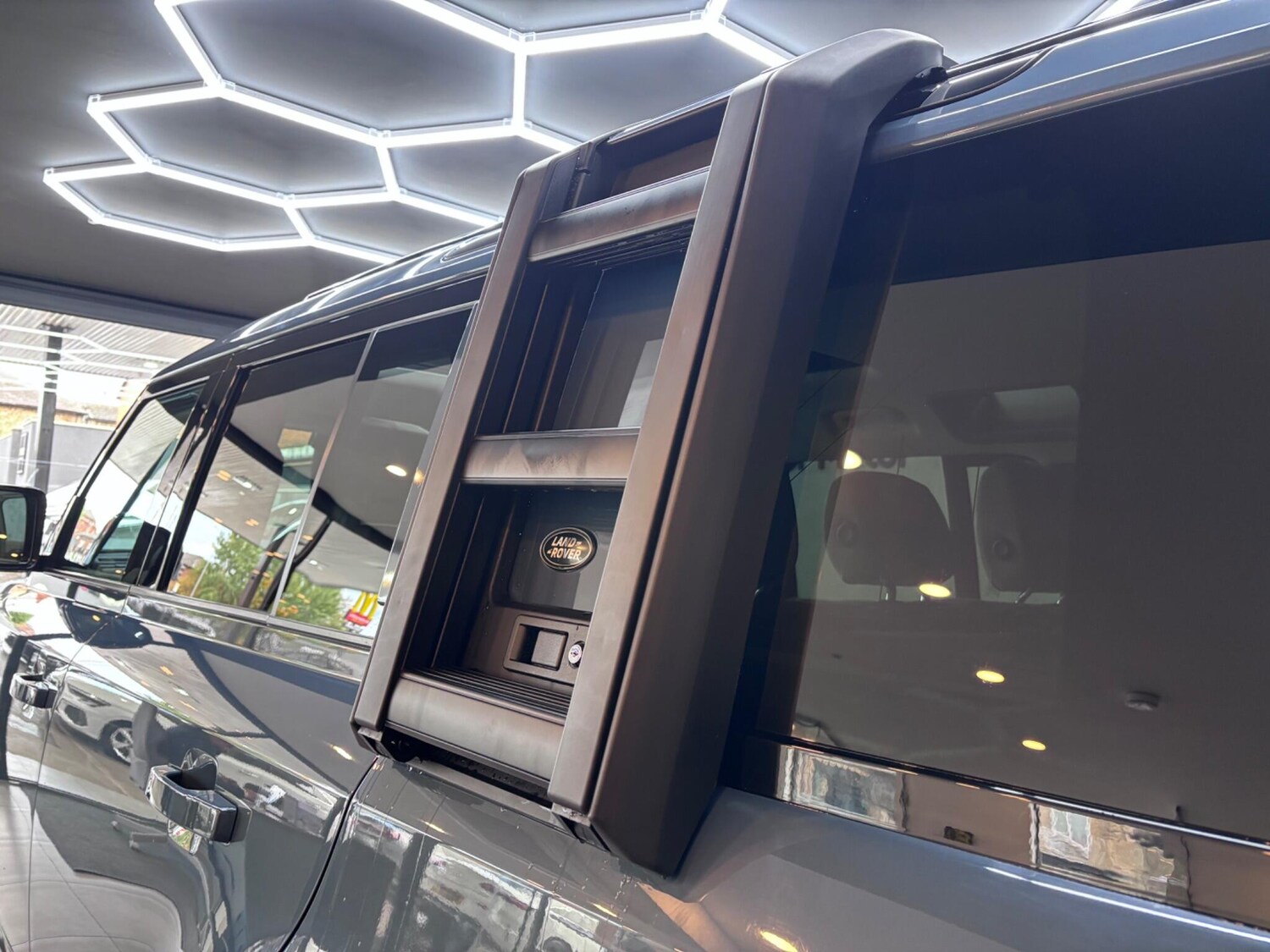 Used Land Rover Defender 110 2021 for sale - 76326571: Photo 59