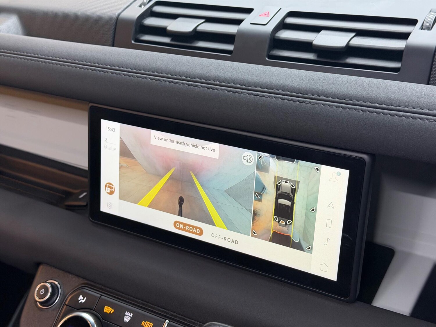 Used Land Rover Defender 2021 for sale - 77574369: Photo 35