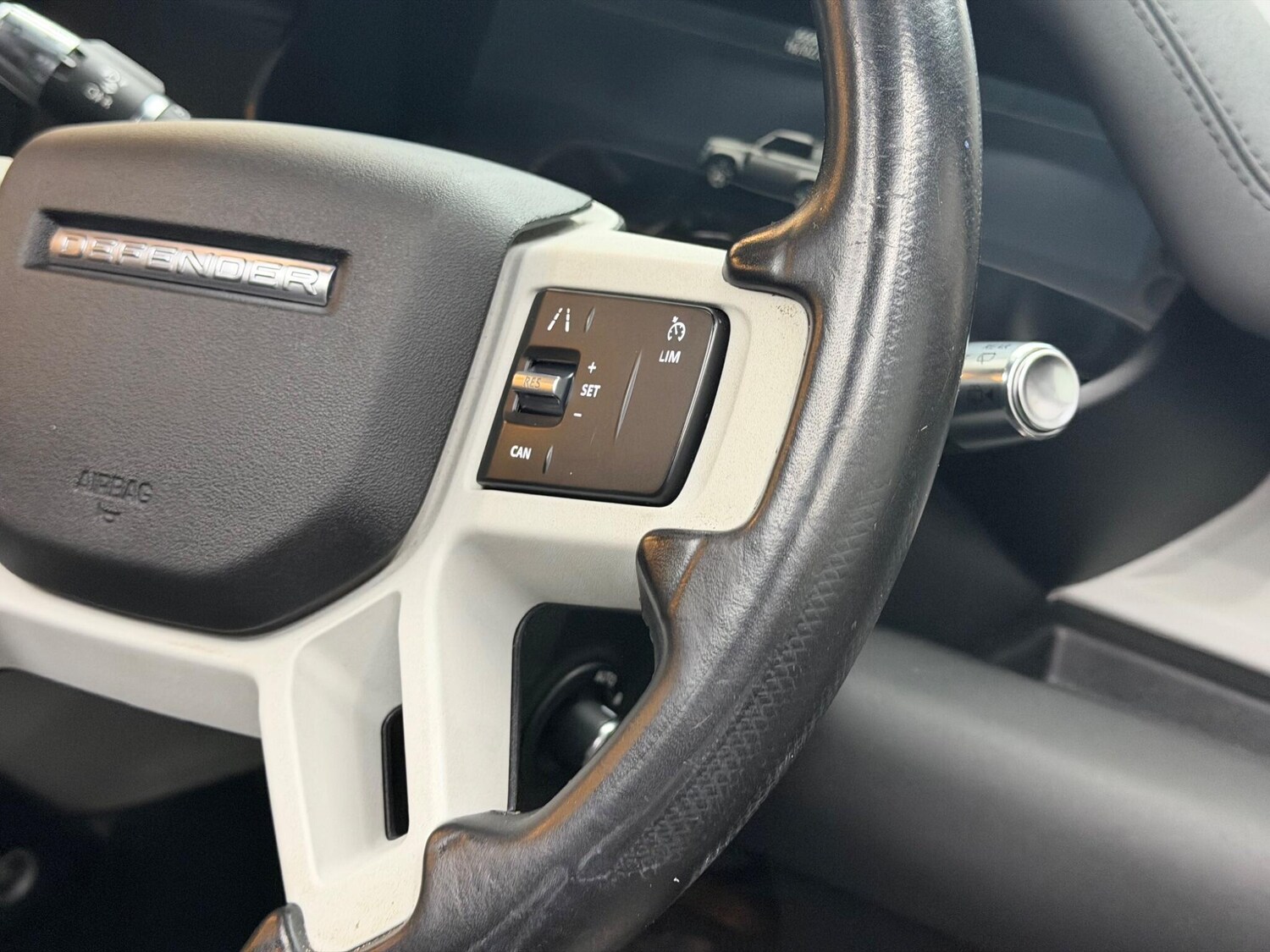 Used Land Rover Defender 2021 for sale - 77574369: Photo 38