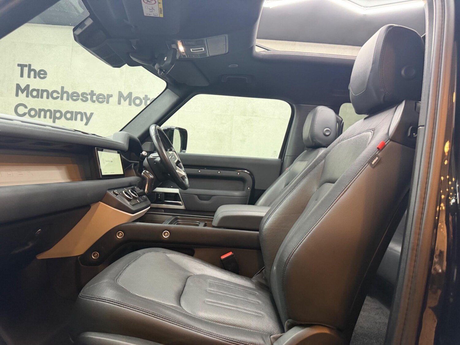 Used Land Rover Defender 2021 for sale - 77574369: Photo 40