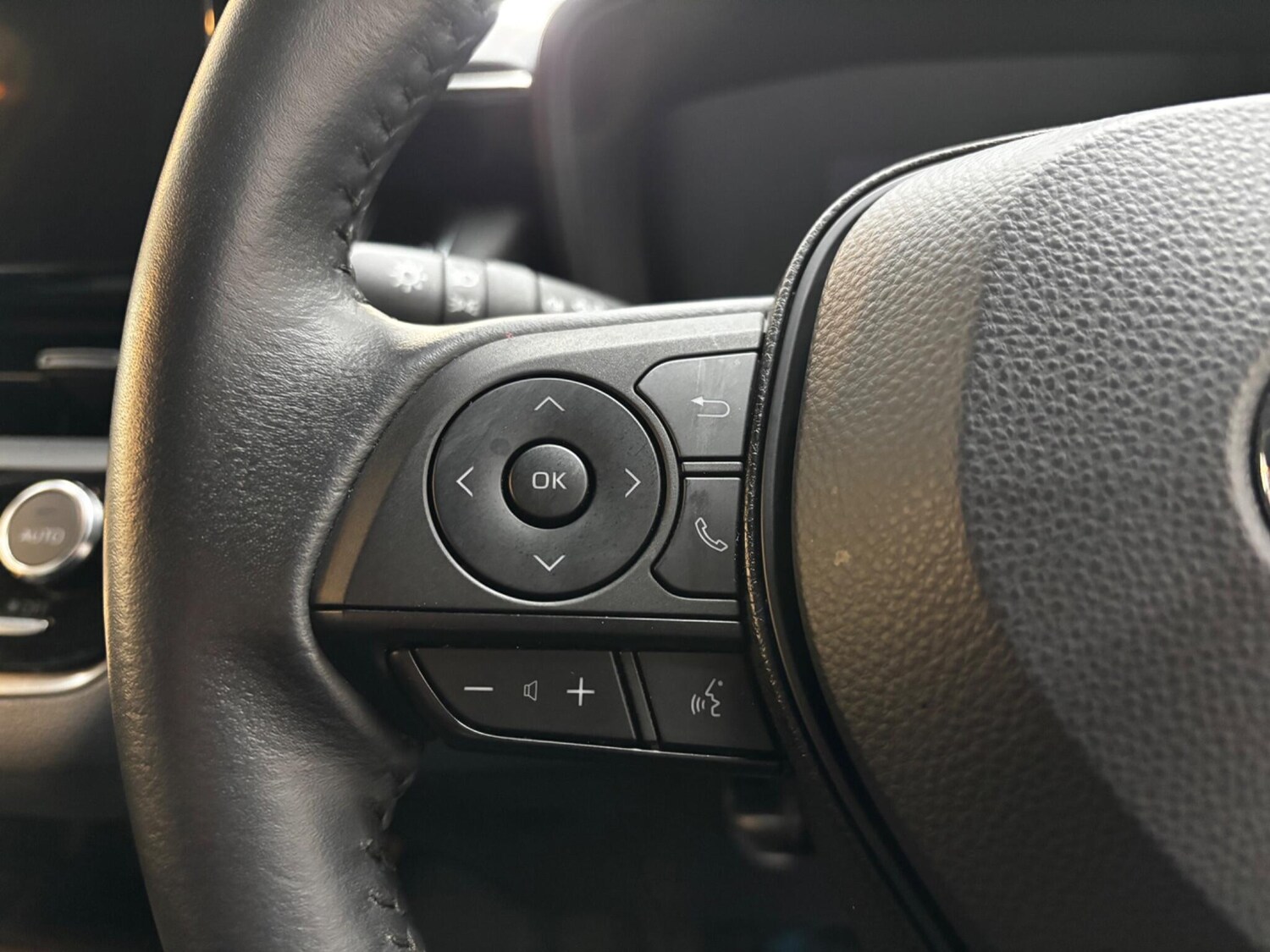 Used Toyota Corolla for sale - 77957765: Photo 11