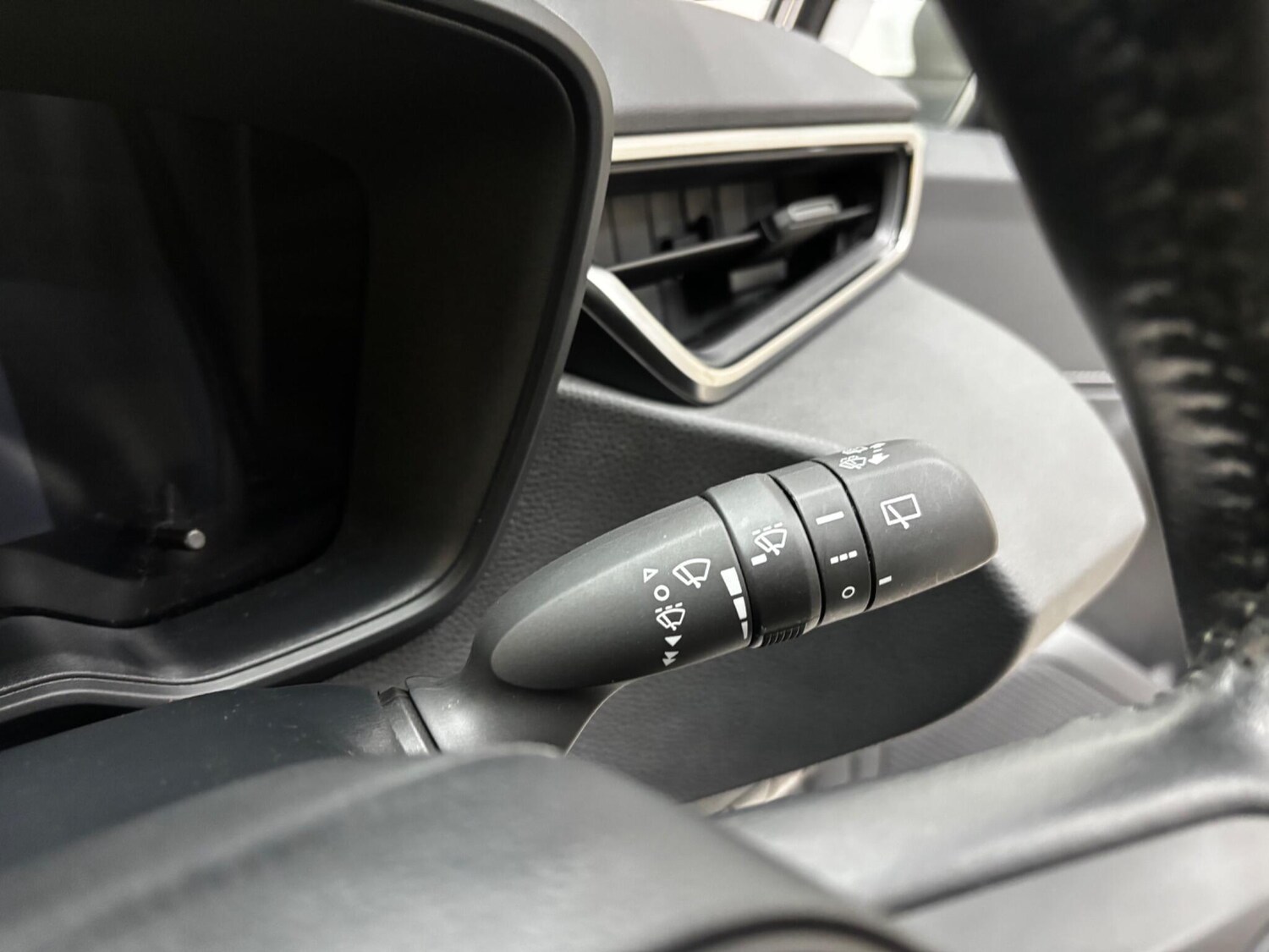 Used Toyota Corolla for sale - 77957765: Photo 13