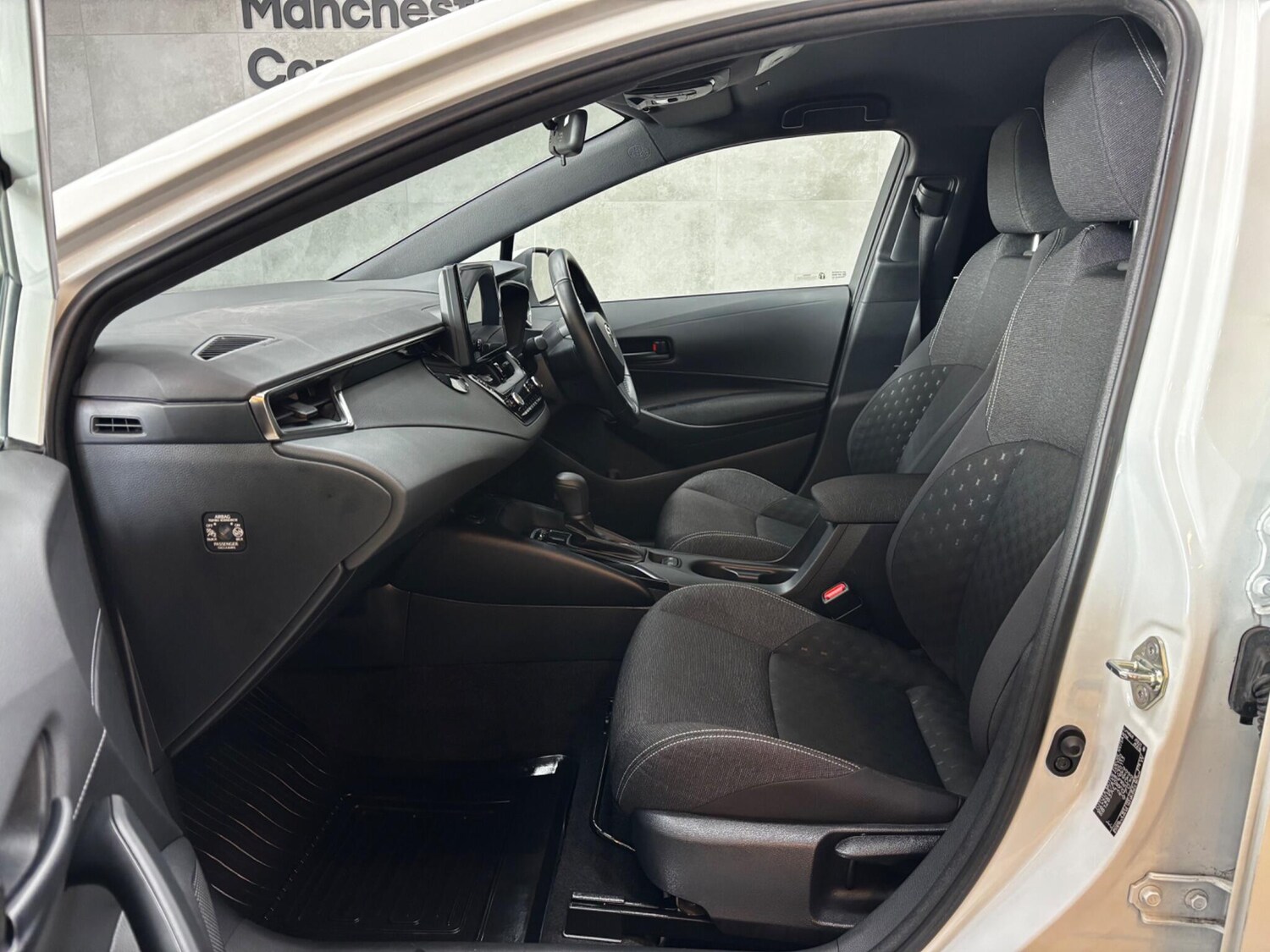 Used Toyota Corolla for sale - 77957765: Photo 31