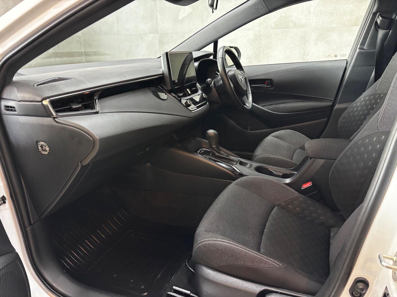 Used Toyota Corolla for sale - 77957765: Photo 32