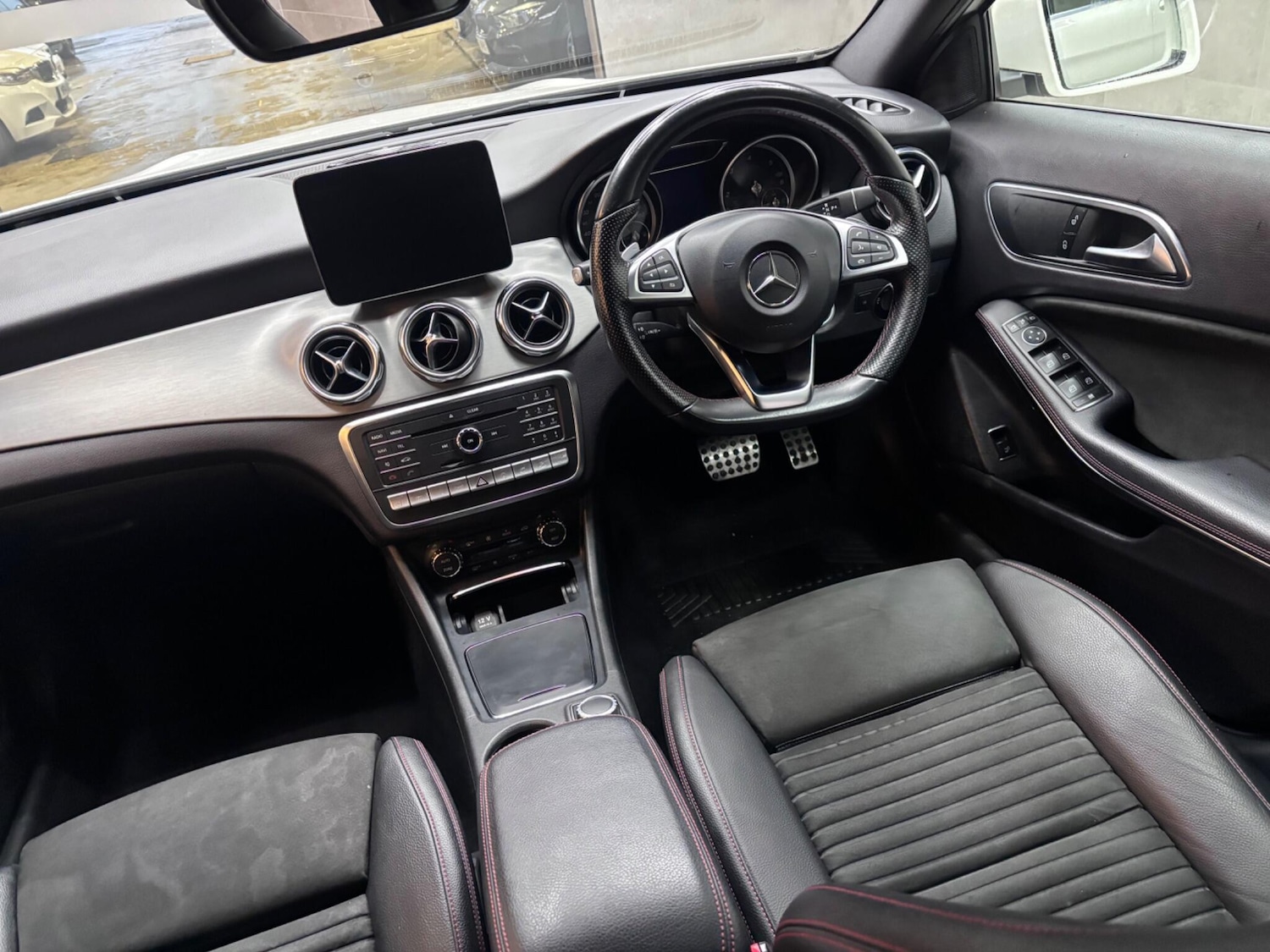 Used Mercedes-Benz GLA 2018 for sale - 77695481: Photo 16