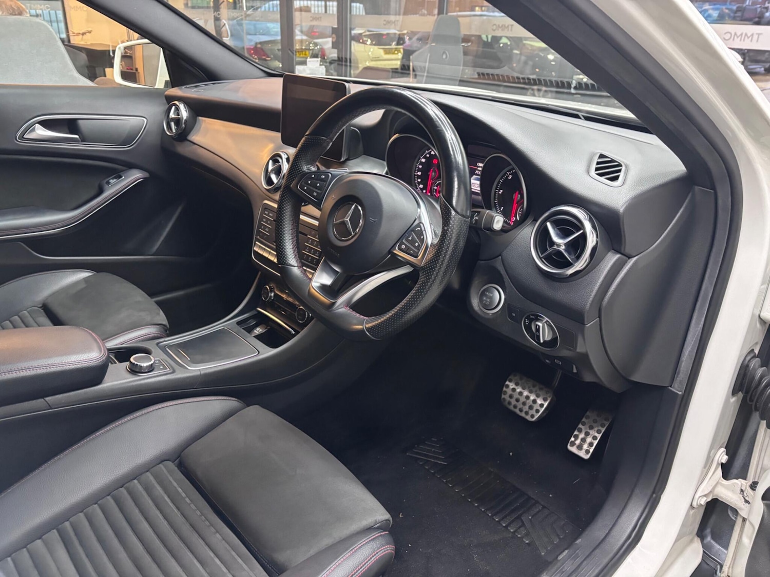 Used Mercedes-Benz GLA 2018 for sale - 77695481: Photo 17