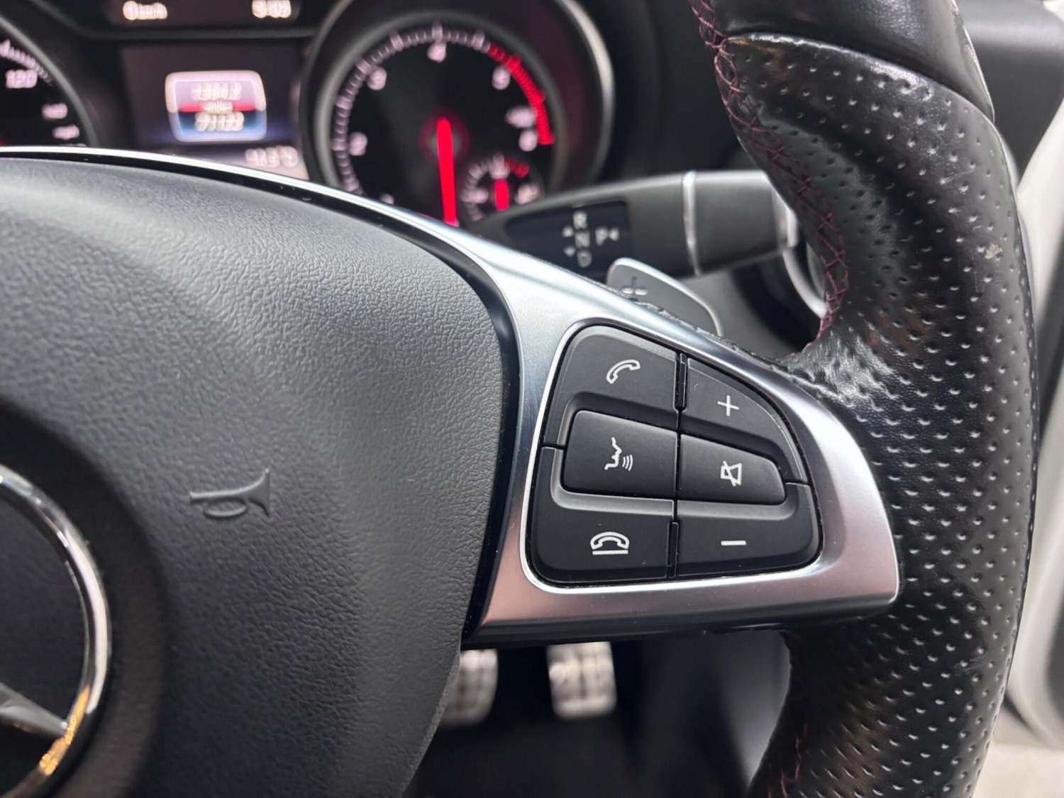 Used Mercedes-Benz GLA 2018 for sale - 77695481: Photo 27