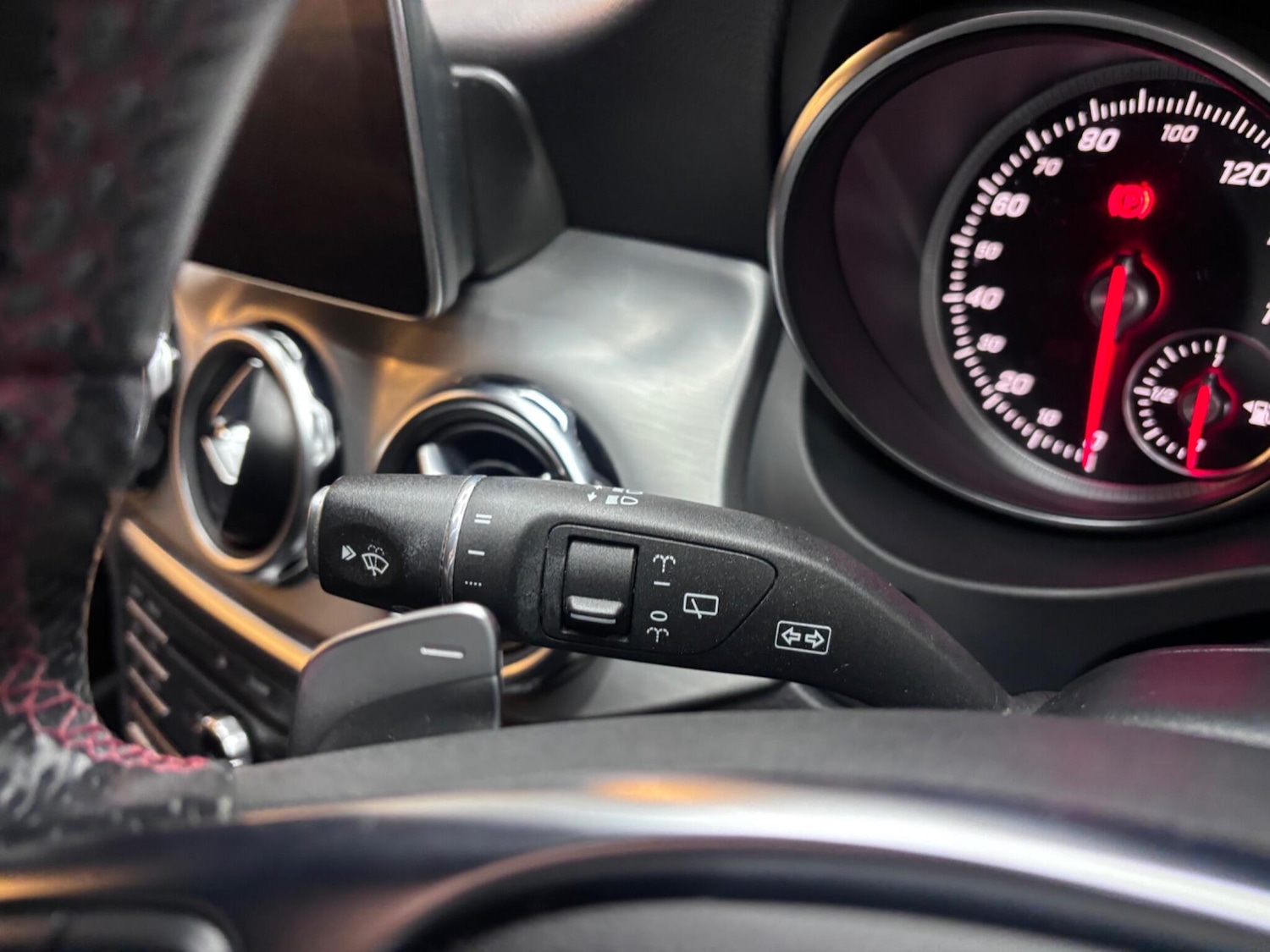 Used Mercedes-Benz GLA 2018 for sale - 77695481: Photo 29