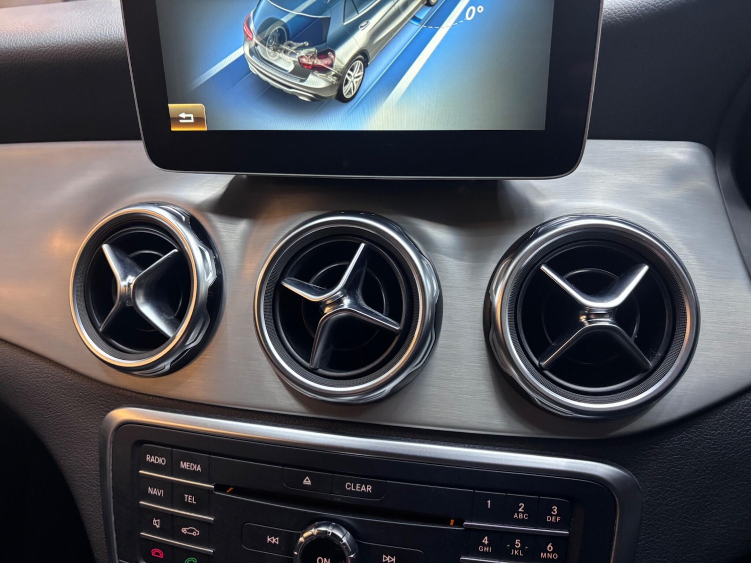 Used Mercedes-Benz GLA 2018 for sale - 77695481: Photo 43