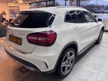 Used Mercedes-Benz GLA 2018 for sale - 77695481: Photo