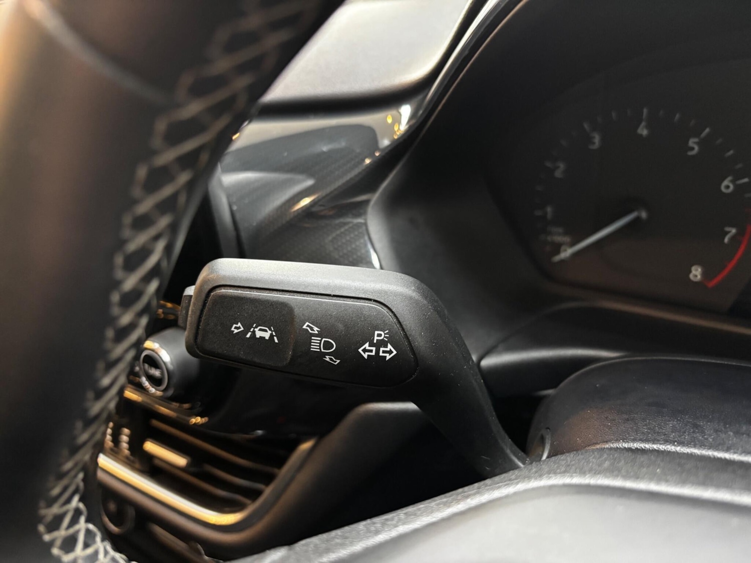 Used Ford Puma 2024 for sale - 78127992: Photo 32