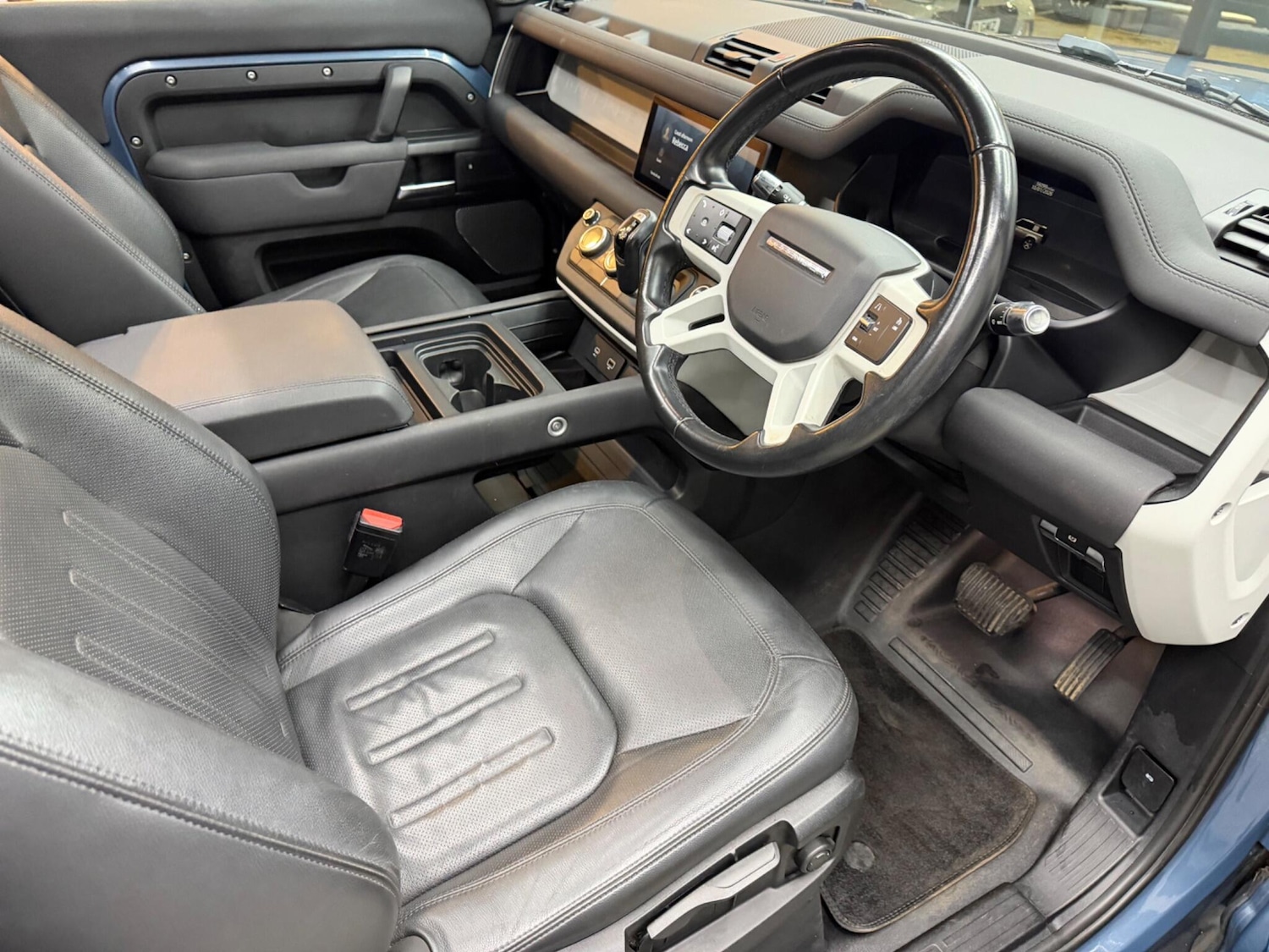 Used Land Rover Defender 90 2021 for sale - 77109813: Photo 12