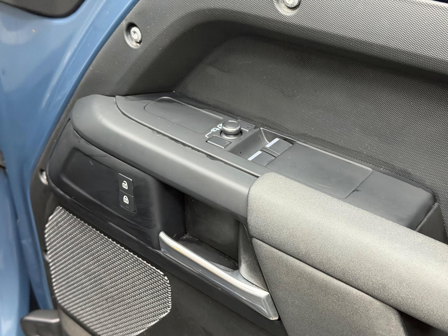 Used Land Rover Defender 90 2021 for sale - 77109813: Photo 42