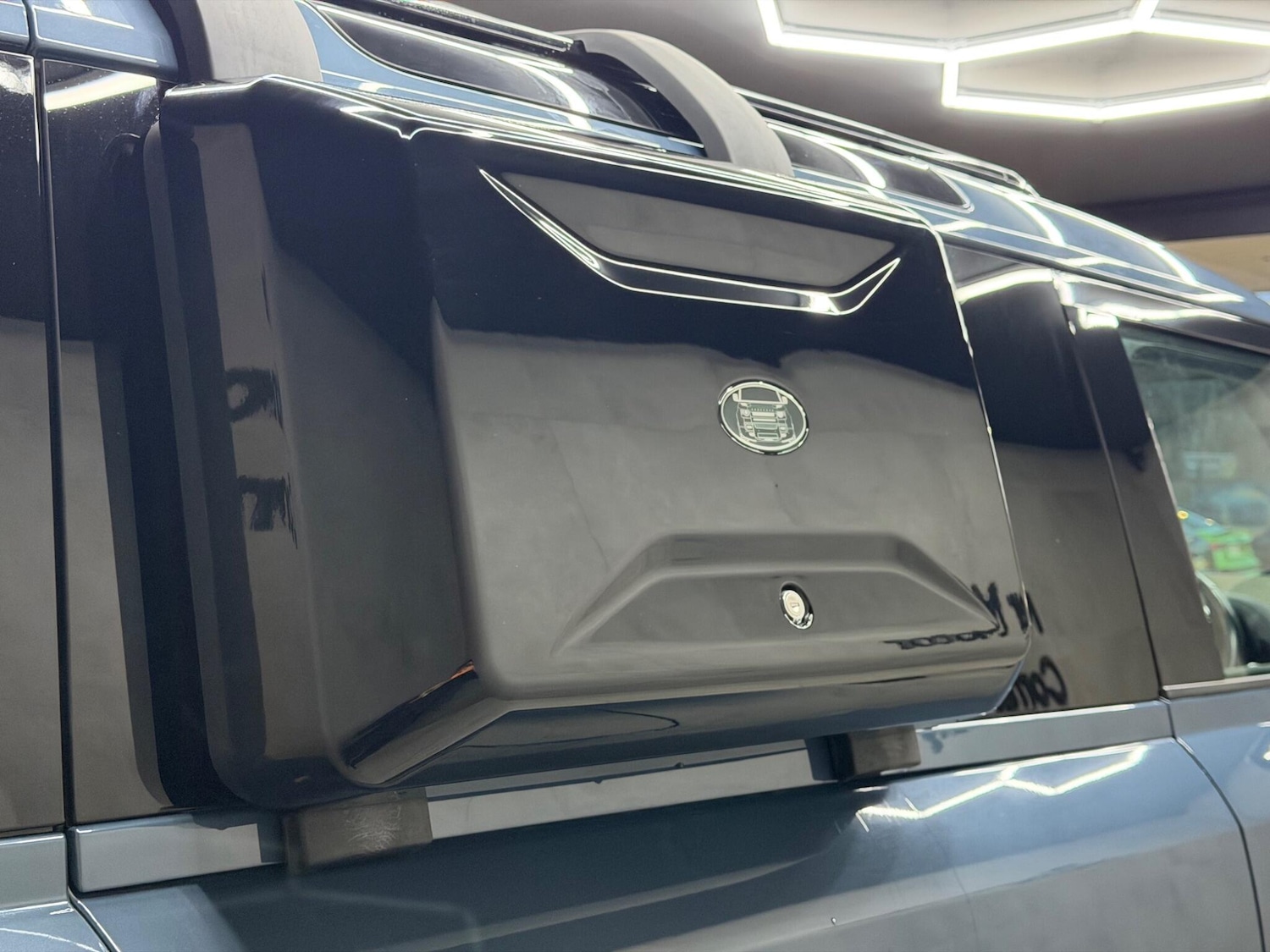 Used Land Rover Defender 90 2021 for sale - 77109813: Photo 44