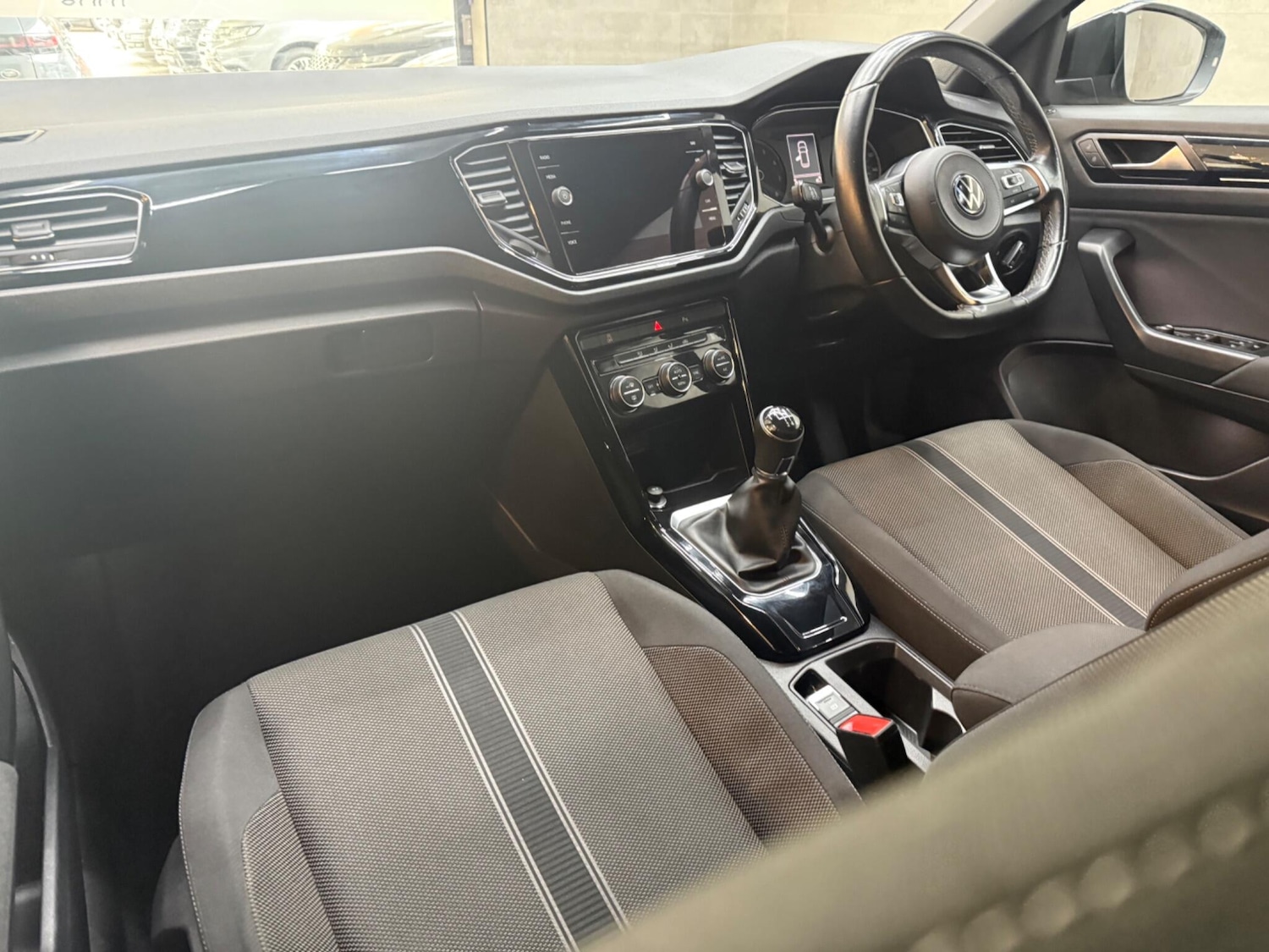 Used Volkswagen T-Roc 2021 for sale - 76307197: Photo 13