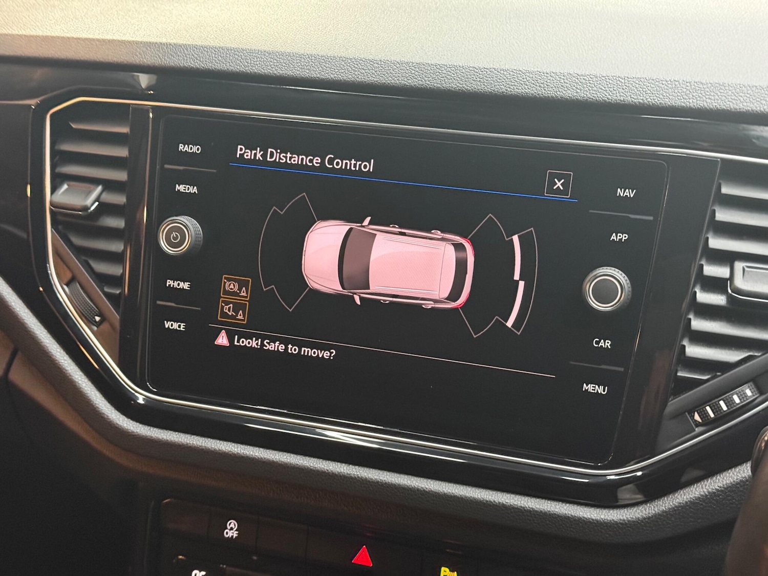 Used Volkswagen T-Roc 2021 for sale - 76307197: Photo 37