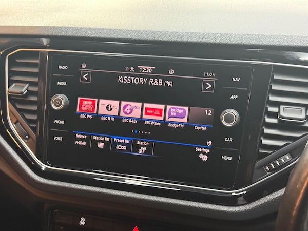 Used Volkswagen T-Roc 2021 for sale - 76307197: Photo 39