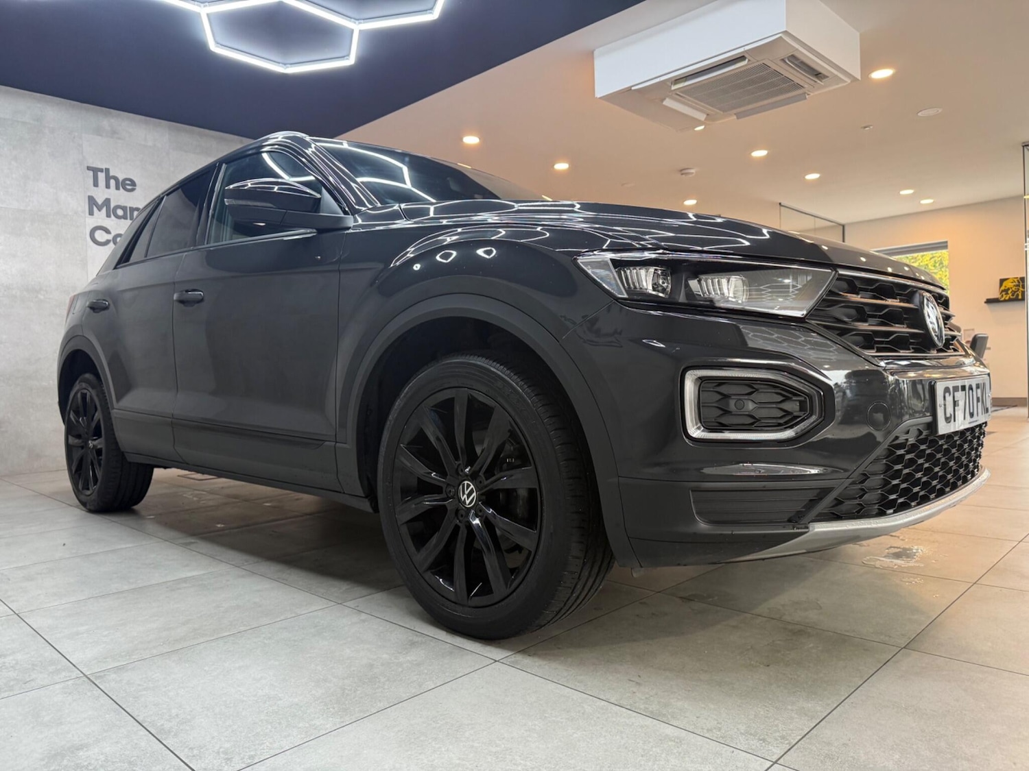 Used Volkswagen T-Roc 2021 for sale - 76307197: Photo 4