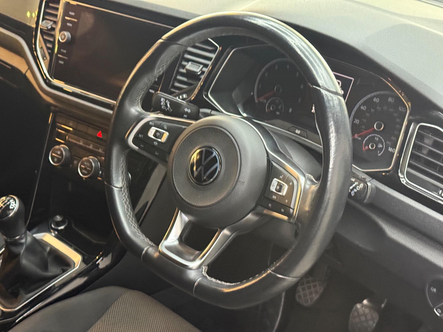 Used Volkswagen T-Roc 2021 for sale - 76307197: Photo 44