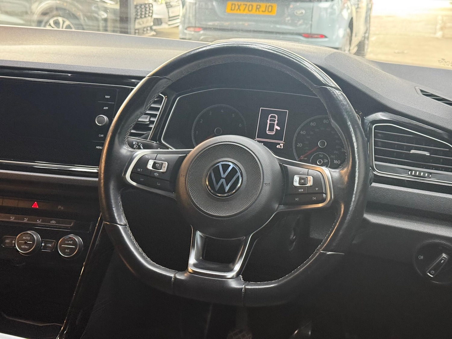 Used Volkswagen T-Roc 2021 for sale - 76307197: Photo 45