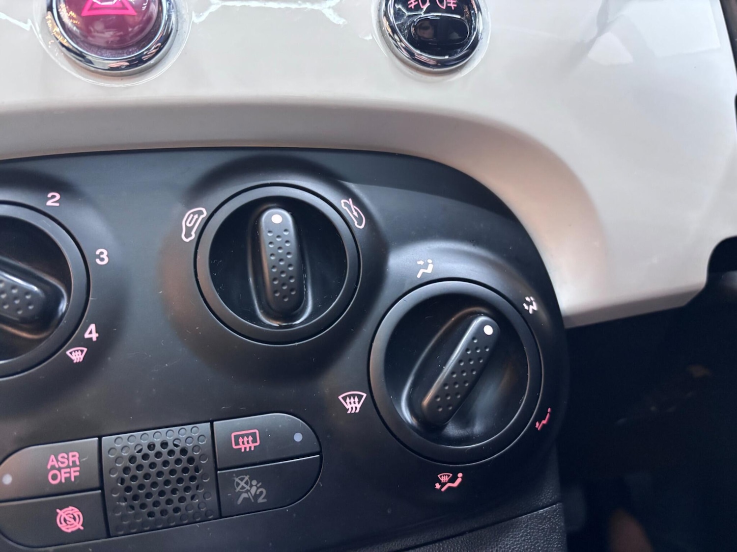 Used Fiat 500 for sale - 77266759: Photo 35