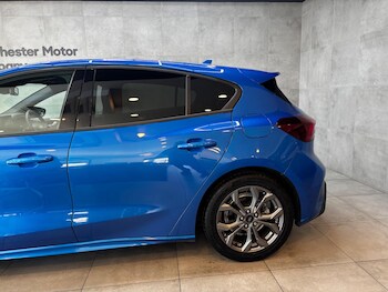 Used Ford Focus 2023 for sale - 77824420: Photo