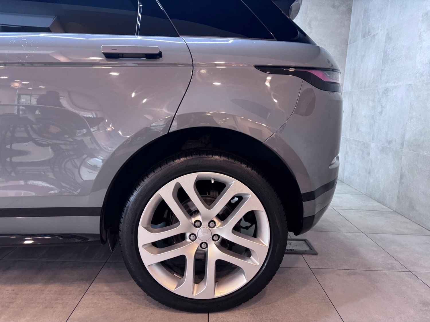 Used Land Rover Range Rover Evoque 2019 for sale - 76337529: Photo 22