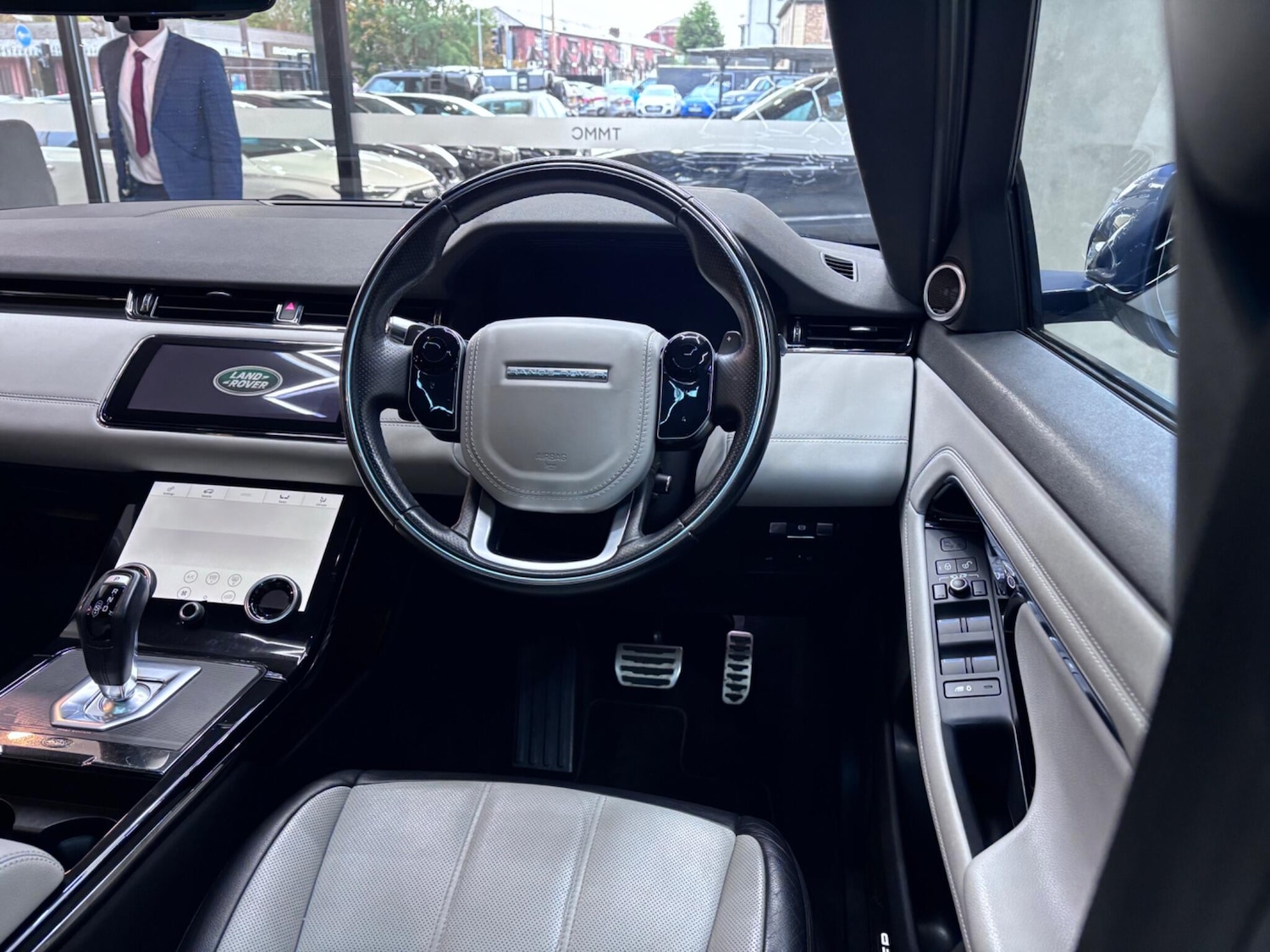 Used Land Rover Range Rover Evoque 2019 for sale - 76337529: Photo 43