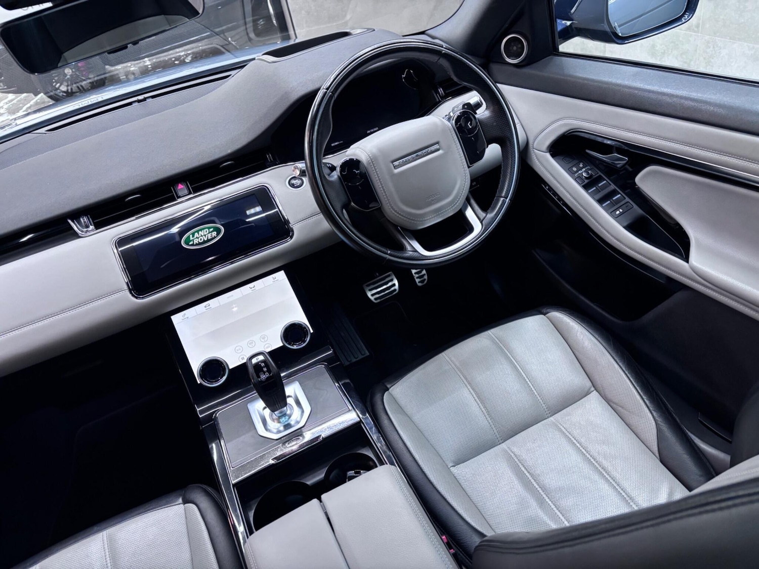 Used Land Rover Range Rover Evoque 2019 for sale - 76337529: Photo 47
