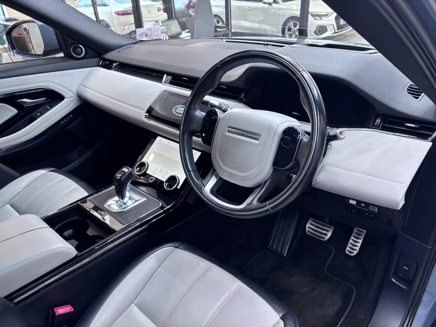 Used Land Rover Range Rover Evoque 2019 for sale - 76337529: Photo 53