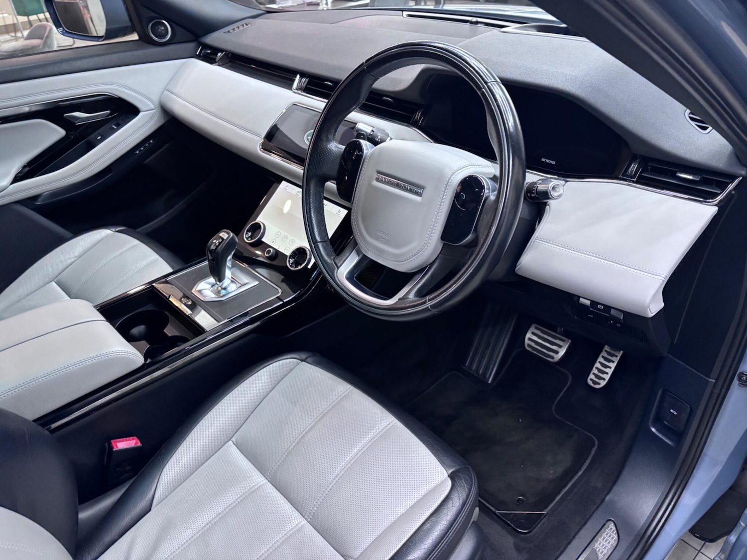 Used Land Rover Range Rover Evoque 2019 for sale - 76337529: Photo 57