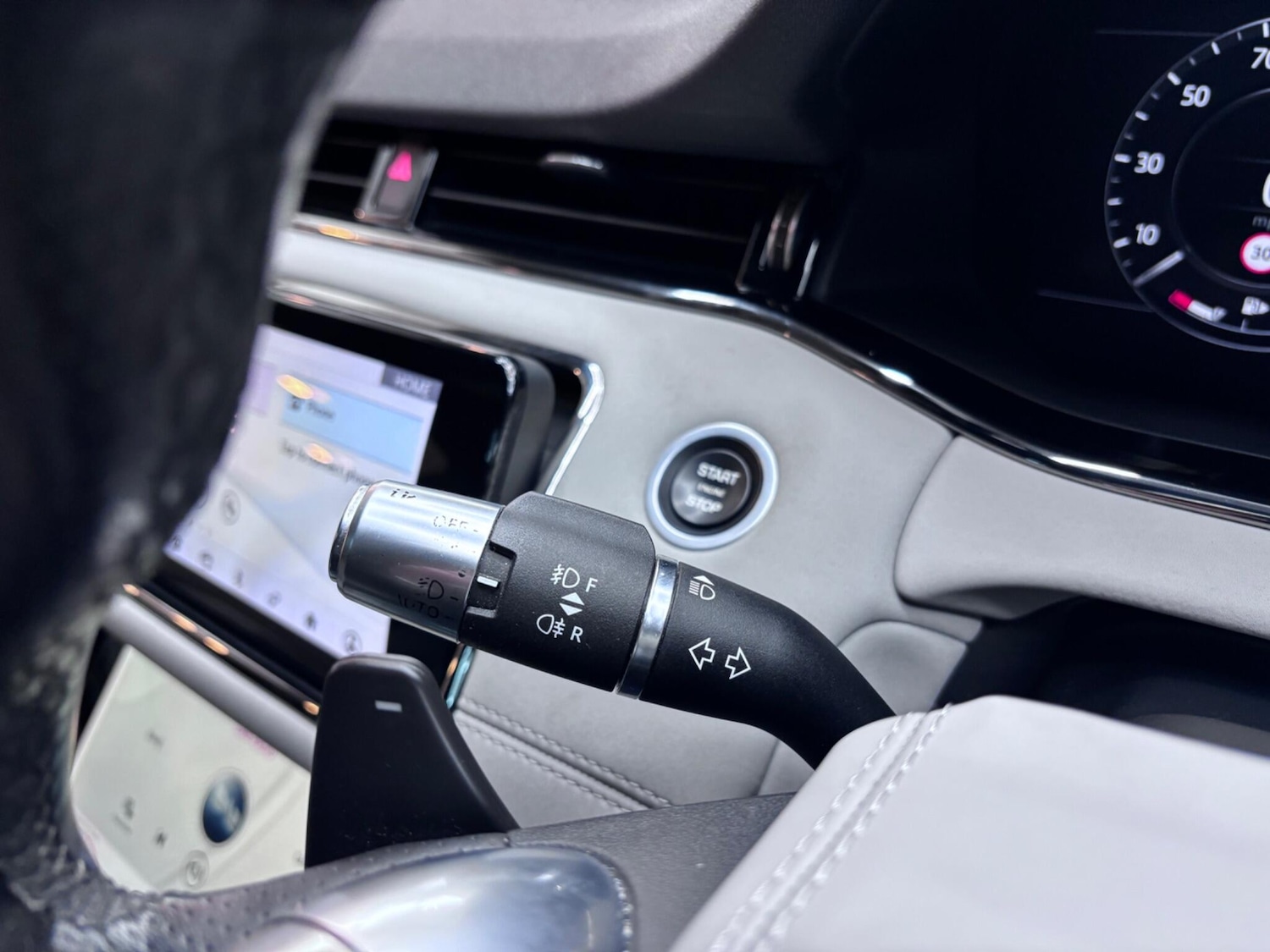 Used Land Rover Range Rover Evoque 2019 for sale - 76337529: Photo 64