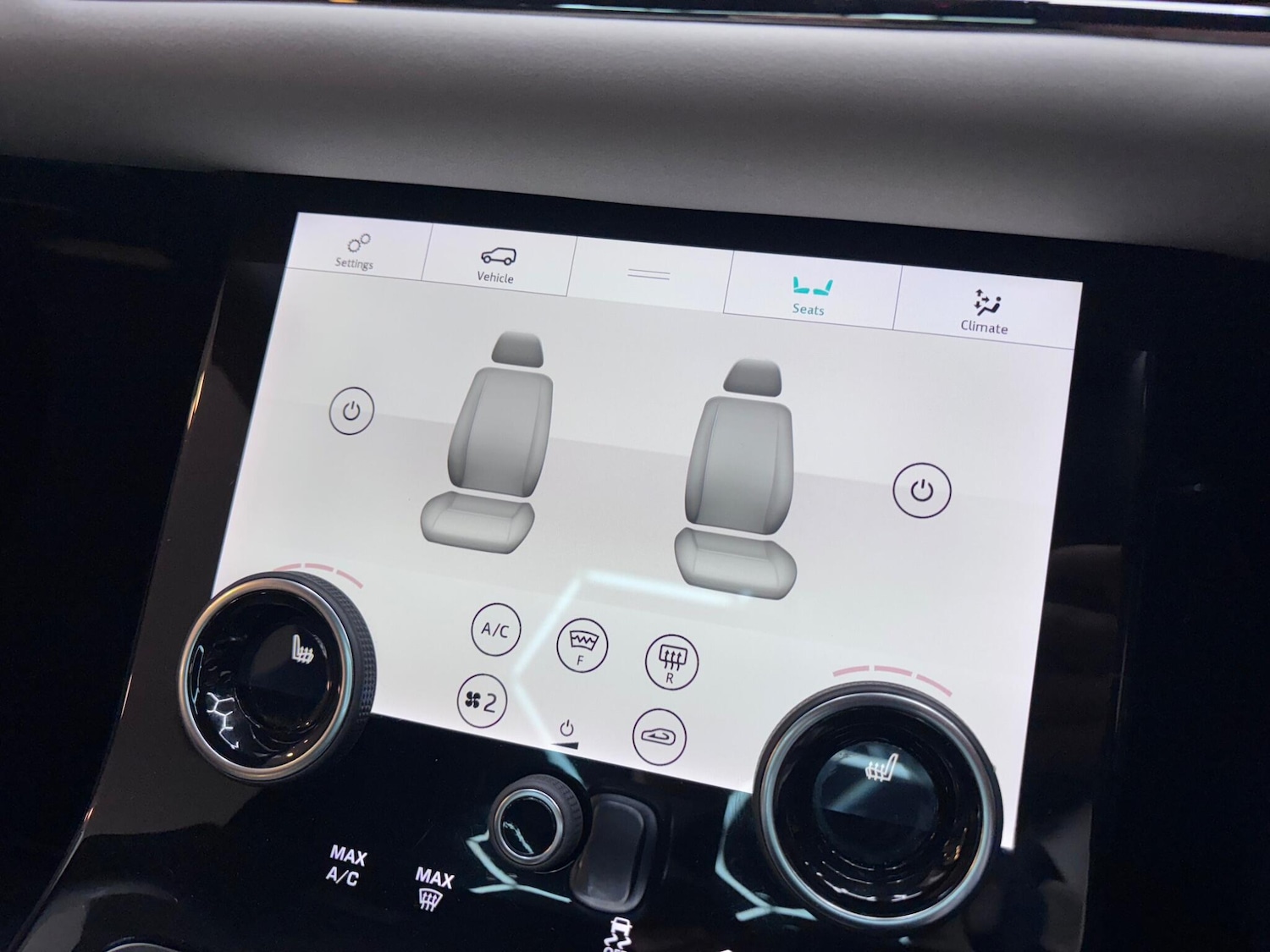 Used Land Rover Range Rover Evoque 2019 for sale - 76337529: Photo 70