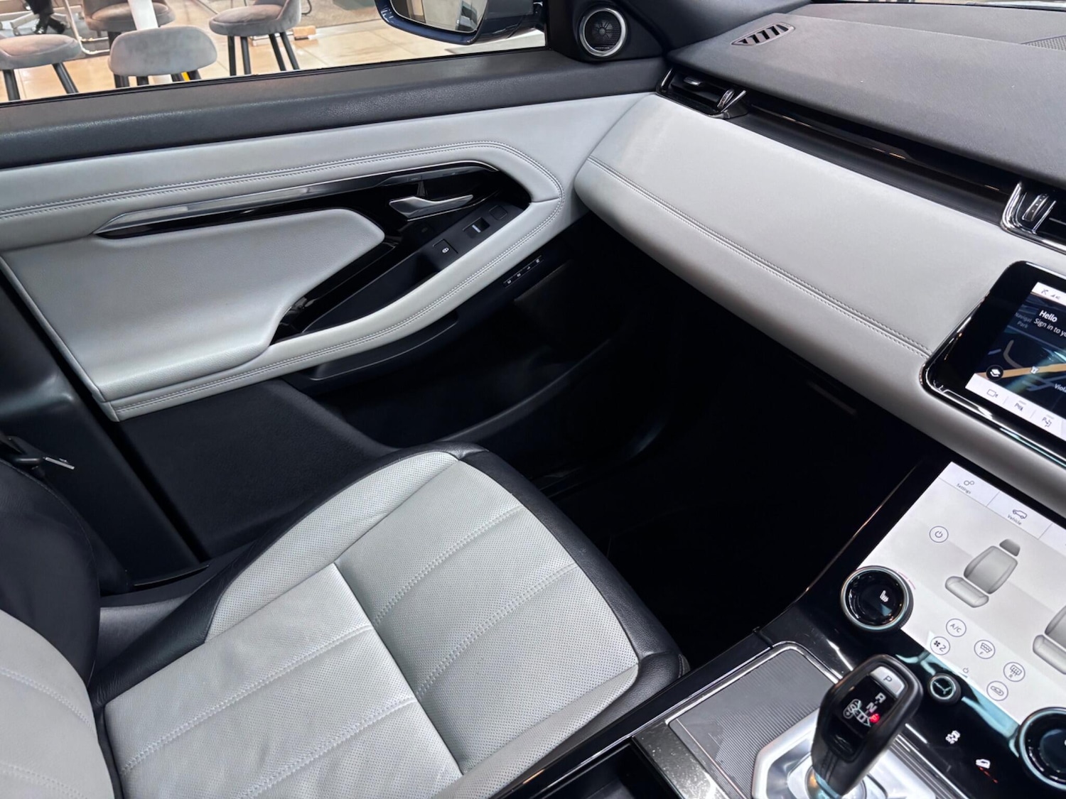 Used Land Rover Range Rover Evoque 2019 for sale - 76337529: Photo 73