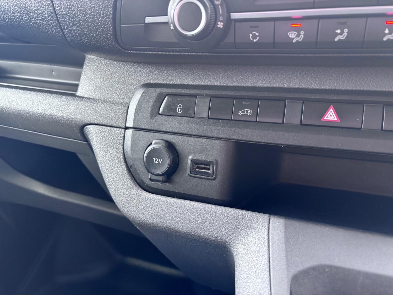 Used Citroen Dispatch 2021 for sale - 76377636: Photo 56