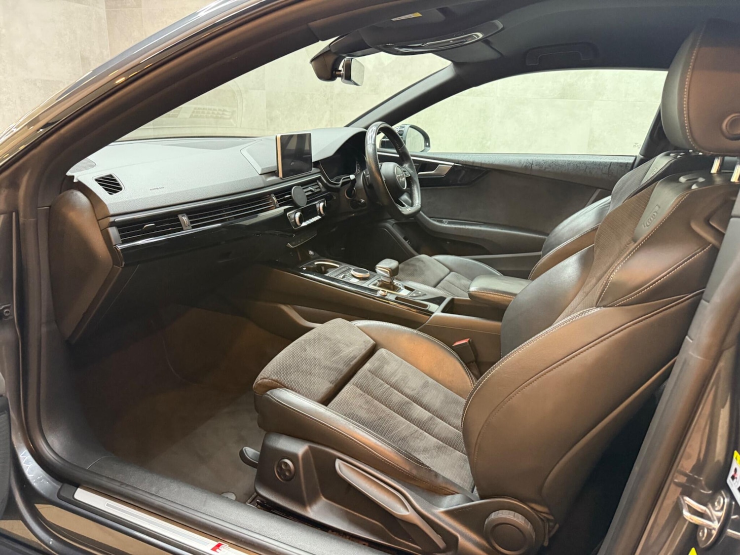 Used Audi A5 for sale - 76371095: Photo 45